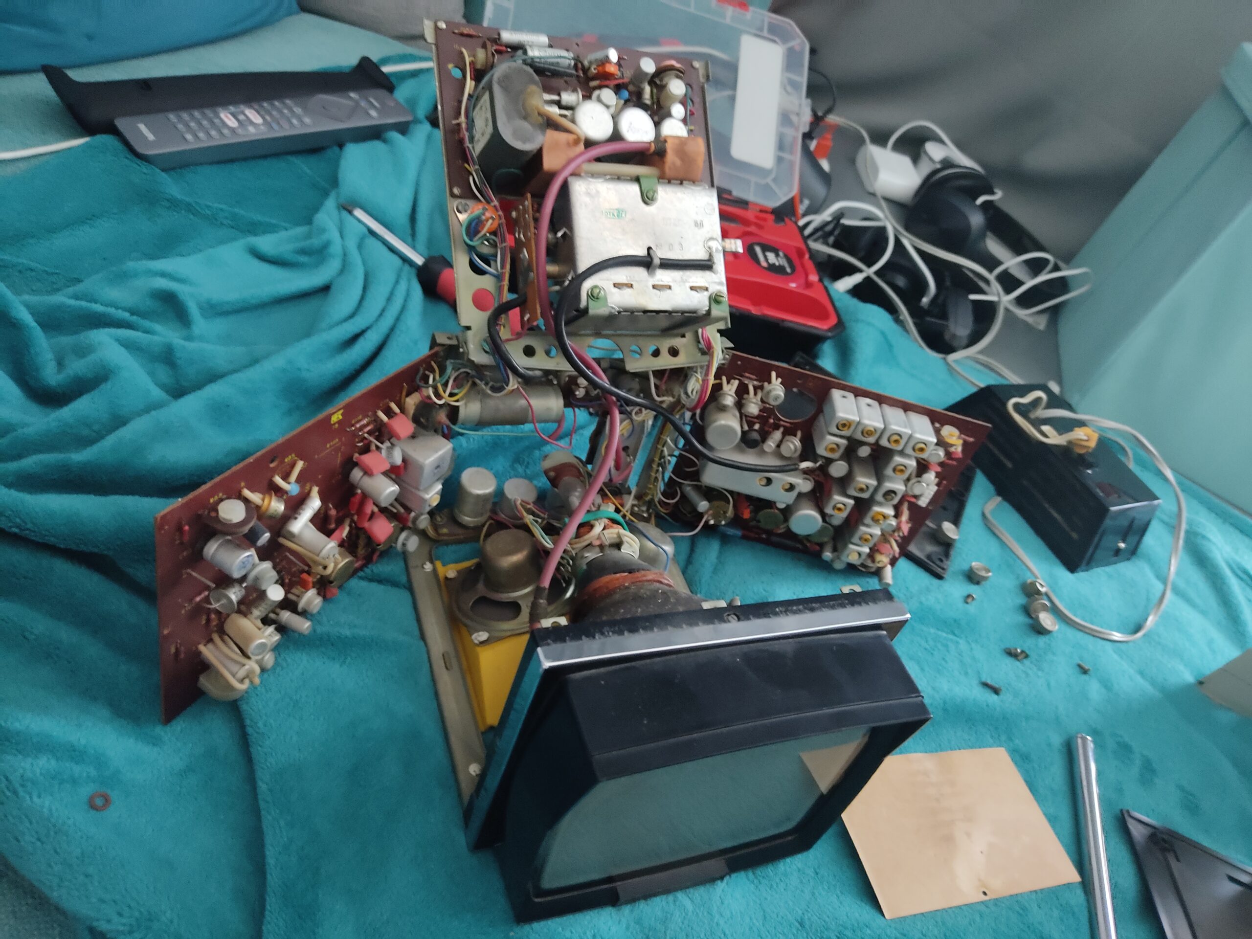Elektronika VL100
